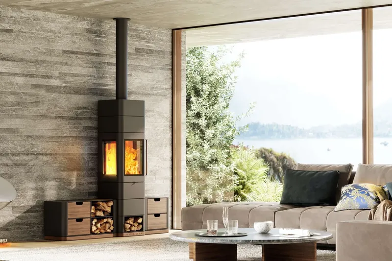 Poêle à bois Austroflamm Ivy, installé dans une pièce