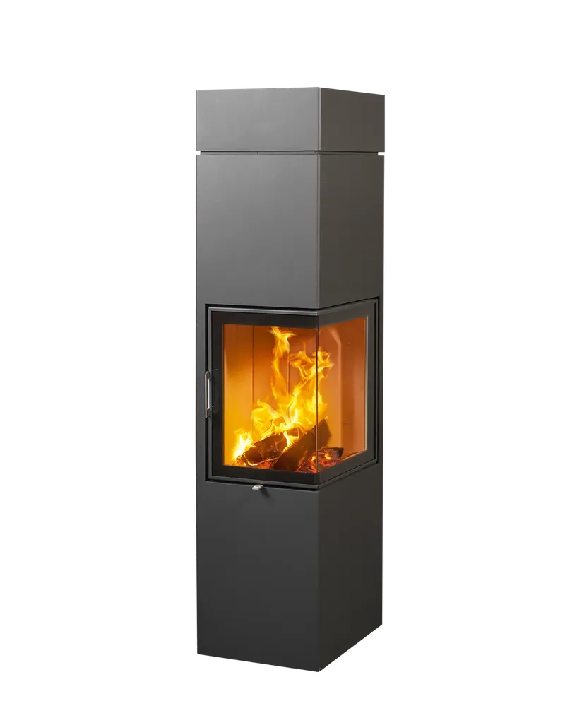 Poêle à bois Austroflamm Slim 4.0 droite, vue de face sur fond blanc