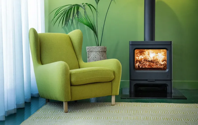 Poêle à bois Charnwood Skye 7, installé dans un intérieur